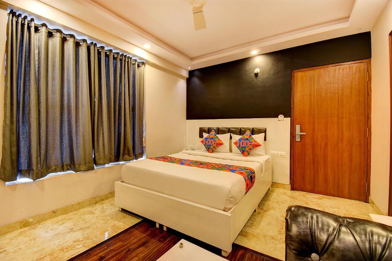 Fabhotel Srk Platinum Inn - Nr Forum Mall Bangalore Exterior foto