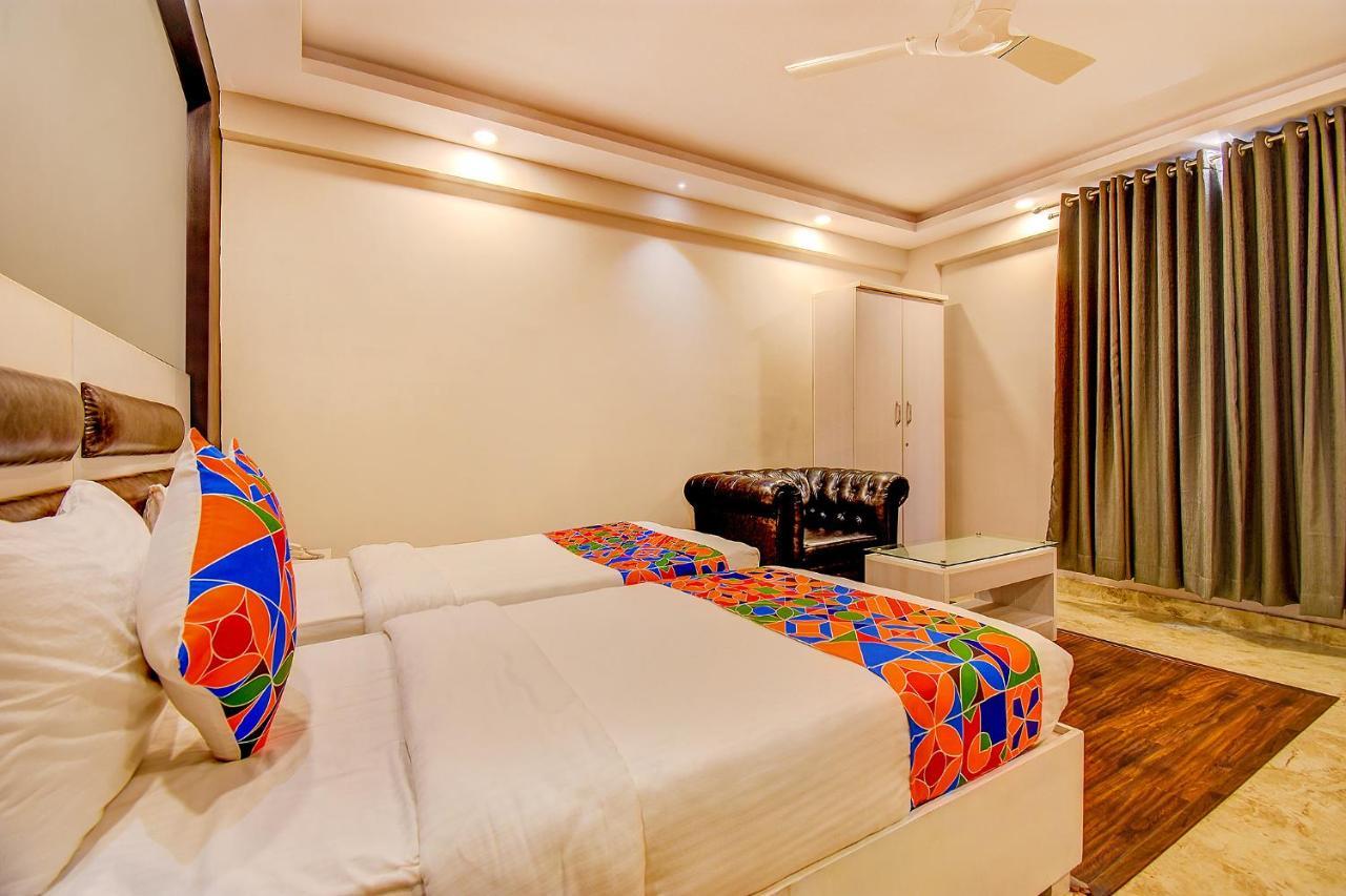 Fabhotel Srk Platinum Inn - Nr Forum Mall Bangalore Exterior foto